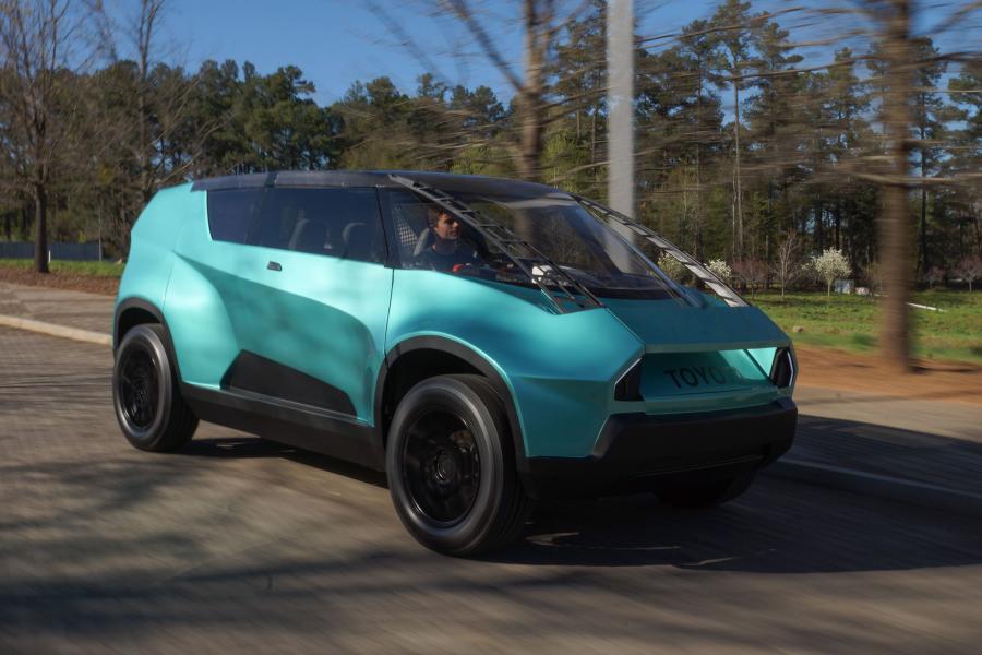  Toyota uBox Concept 2016 года  (фото 1 из 8)